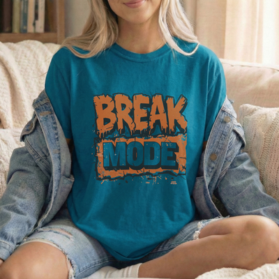 Break Mode Streetwear T-Shirt – Urban Bold Typography Unisex Tee - ARLO